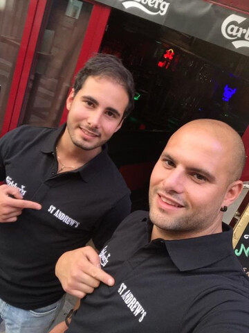 Anniversaire Dan et Marc au St Andrews!!!