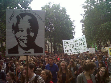 1er Mai "Unis pour l'égalité contre la préférence nationale"