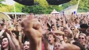 ≈ Pump Up On The Boat #02 ≈