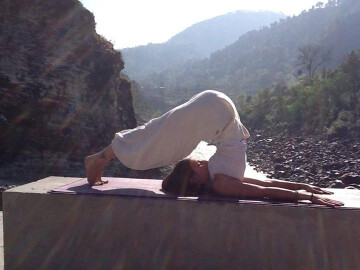 « Apprendre à soulager le Bas du dos au quotidien » avec Emeline