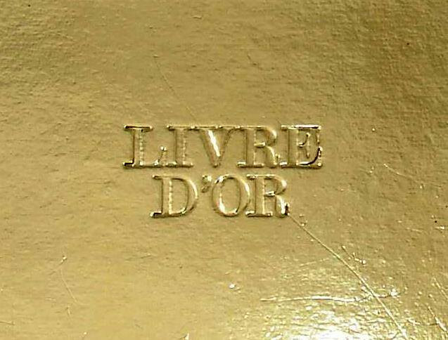★★★ Livre D'or des Paris Follies ★★★
