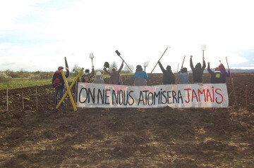 Action anti-Nuk de soutien à Bure : Ramène ta poubelle !