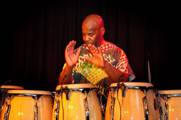 « Le rythme c’est la vie » percussions participatives