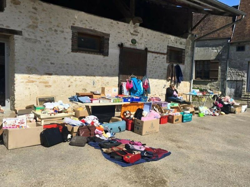 Brocante à la Ferme - Provins (77)