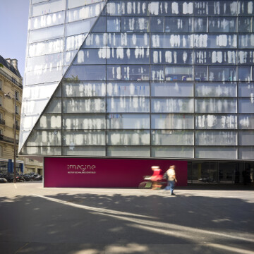 "La thérapie génique : mythe ou réalité" par Alain Fischer, professeur au Collège de France : mini-conférence sur la génétique