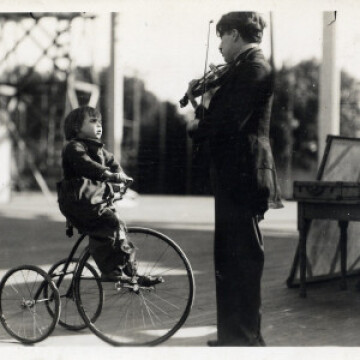 Charlie Chaplin with a smile  / Orchestre de Paris - Frank Strobel