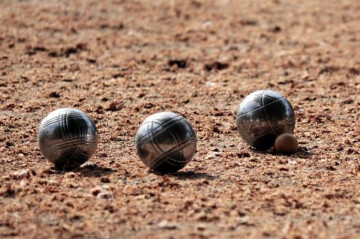 Concours de pétanque