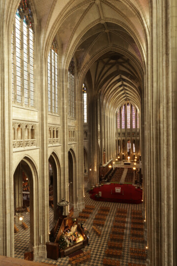 "Symboles et richesses spirituelles de la cathédrale"