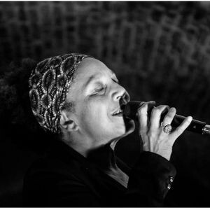 #Résidence VIVIANE GINAPÉ invite MARIO CANONGE