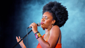 #Inédit CARTE BLANCHE À TRICIA EVY - NOUVEL ALBUM « PARLER D’AMOUR »