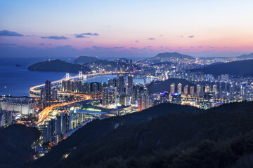 « Frétillante Busan, le monde à portée de flots »
Grande exposition dédiée à Busan