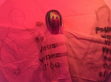 "Plusieurs manteaux to Bispo" de Fabiana Ex-Souza