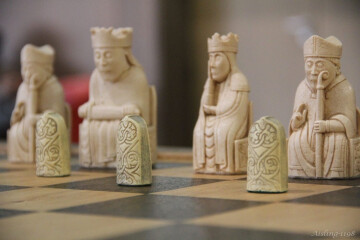 Atelier : jeux de plateaux médiévaux