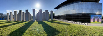#Exporama - Midi solaire dans les colonnes d’Aurelie Nemours