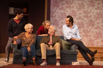 « Chers parents » : cataclysme comique au sein de la famille