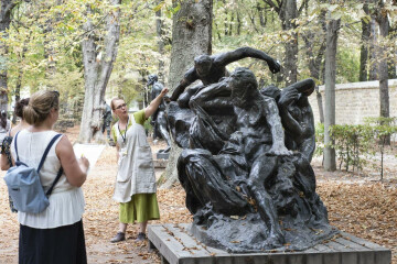 Atelier de pastel dans le jardin de sculptures du musée Rodin