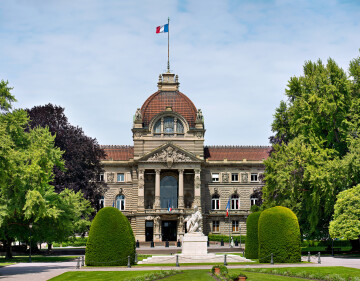 "Podium 1896" Levez les yeux ! Visite de l'ancien palais impérial pour les scolaires / édition exceptionnelle pour l'Olympiade culturelle