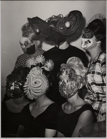 « L’autre Côté du Miroir »