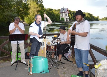 Lionel Thomas et les ménétriers