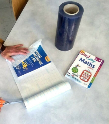 Atelier couverture de livres scolaires