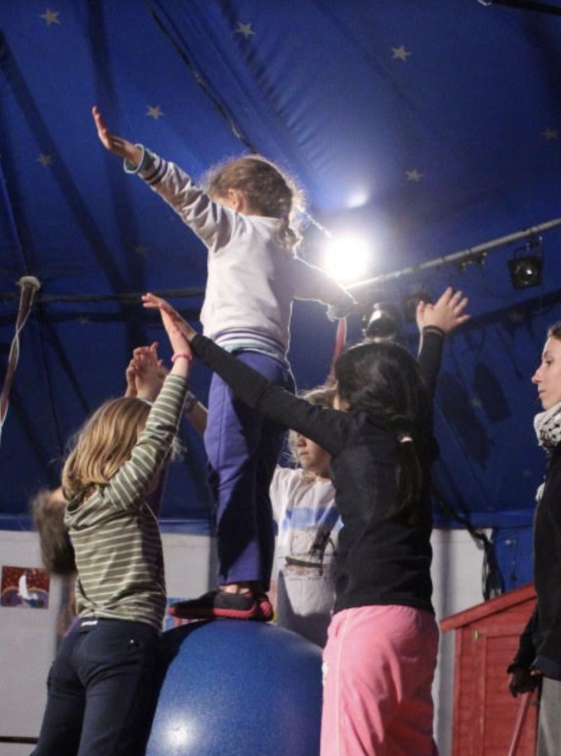 2 semaines de stage de cirque au Chapiteau Méli Mélo