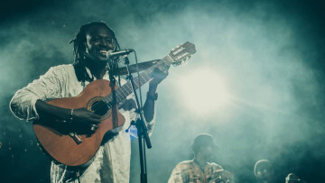 Café-concert : Doudou Diouf