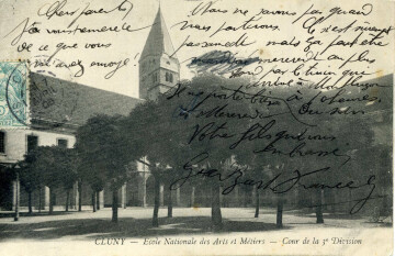 Exposition « L'école d'Arts et Métiers et l'abbaye de Cluny voyagent »