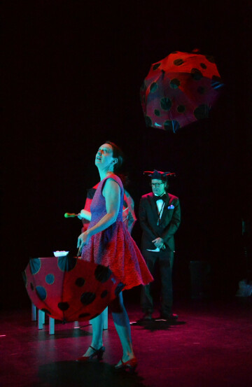 Jongloria Multitaskus