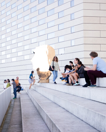 « Ceci n’est pas un bâtiment ? » une exploration ludique et décalée