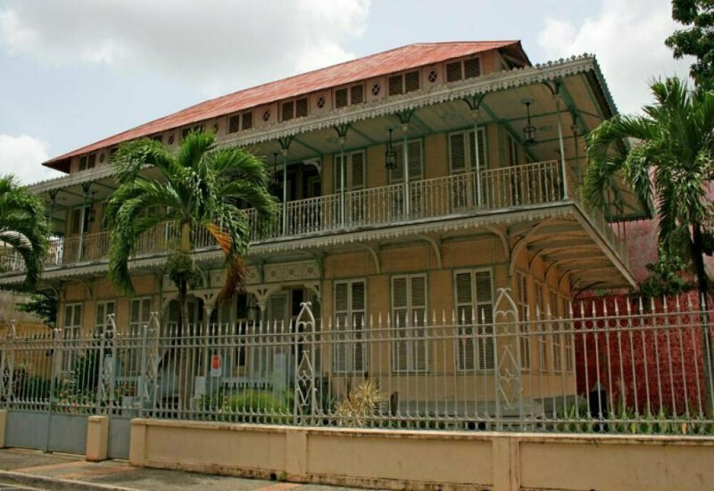 "Balade dans l'histoire architecturale de Pointe-à-Pitre : un atelier du CAUE"