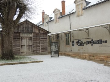 À la découverte des archives du CERCIL