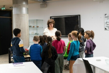 Samedi arty [Delphine Dénéréaz. Bienvenue à Delfunland]