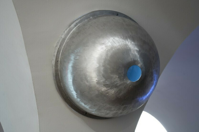 Installation « ELIE AND THE BLOOD-SUCKING ALIENS » de Joséphine Topolanski