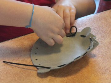 Atelier cuir : fabriquez une bourse !