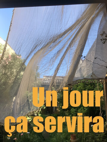 Un Jour Ça Servira / Théâtre de récit, création d'une marionnette