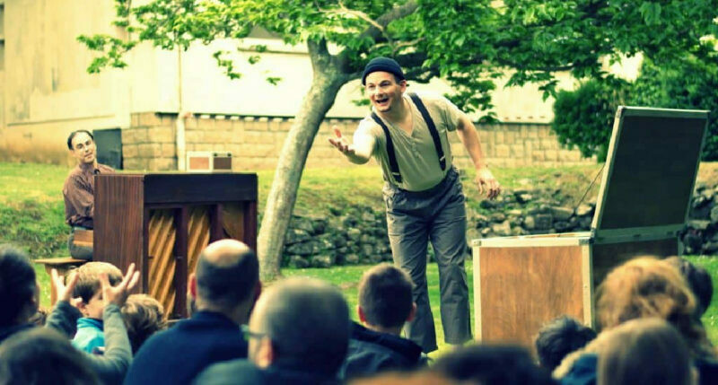 Les clowns musicaux de la Cie Casus Délires présente: Qu'est-ce ?