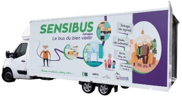 Visite du Sensibus Calvados, le bus du bien vieillir