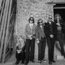 The Mystery Lights au Bal Chavaux