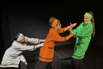 Celle qui ne dit pas a dit