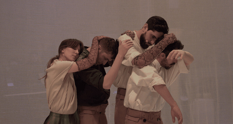 Focus Frédérique Aït-Touati / Zone Critique – Théâtre : Le Bal de la Terre