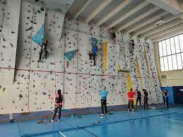 ***Femmes Savantes***  Découverte et initiation à l'escalade pour un public féminin