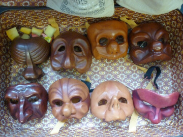 Initiation au jeu masqué. Avec La compagnie Dédale de clown