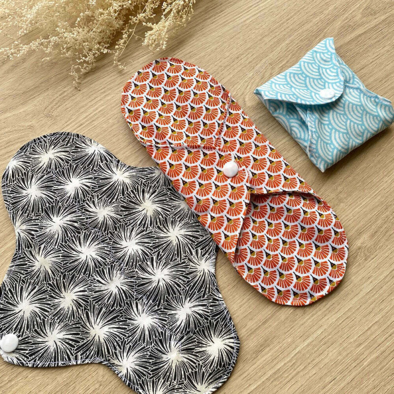 Ateliers de couture avec l'association Menstru'Elles (matin)