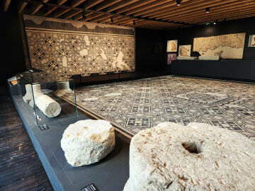 Visite à la lampe torche de l'exposition