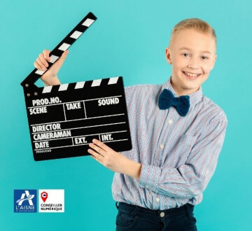 Silence on tourne à la médiathèque !