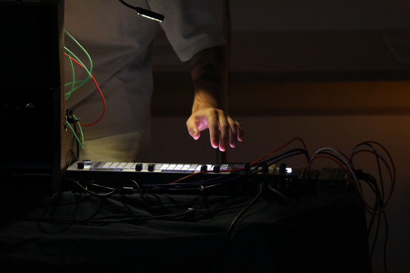 Electro dub, ambient par TI GAT et 6CLONE