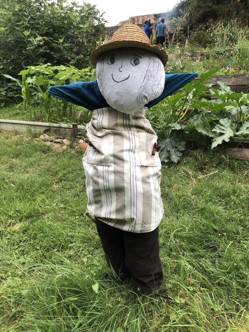 Instant jeu au jardin associatif