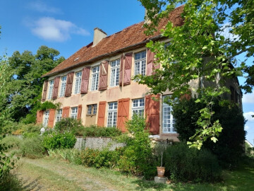 Visite et parcours sensoriel dans le jardin du château d'Abère