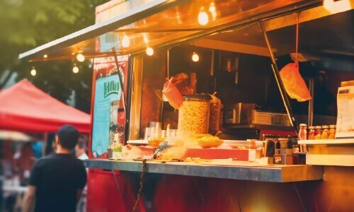Marché nocturne du Bourg