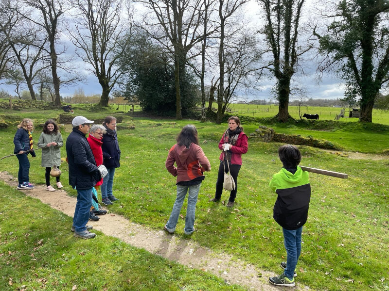 Visite de la rivière qui alimentait le village médiéval
